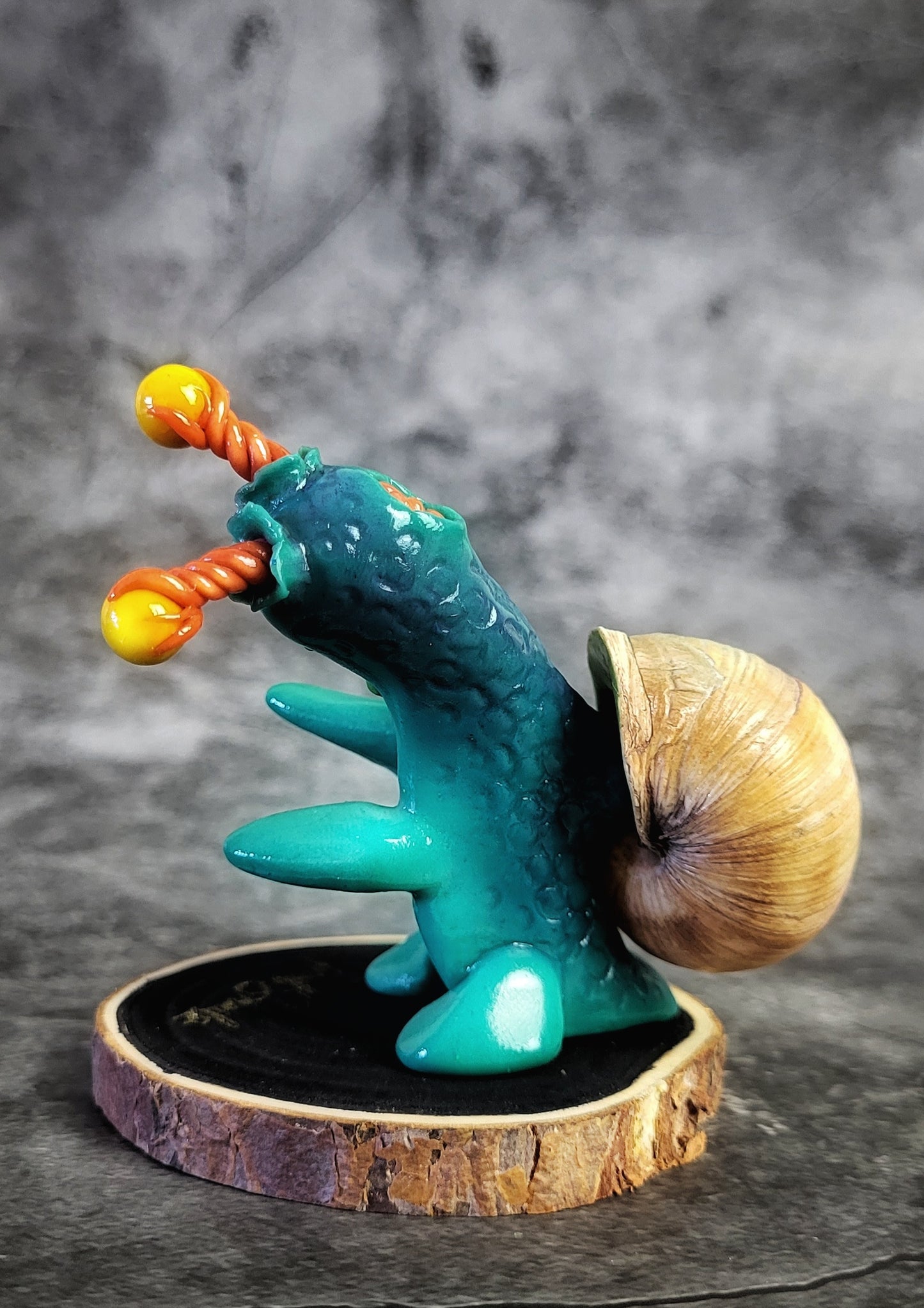 Gruzzle - TrailSnailz Mystical Snail Sculpture