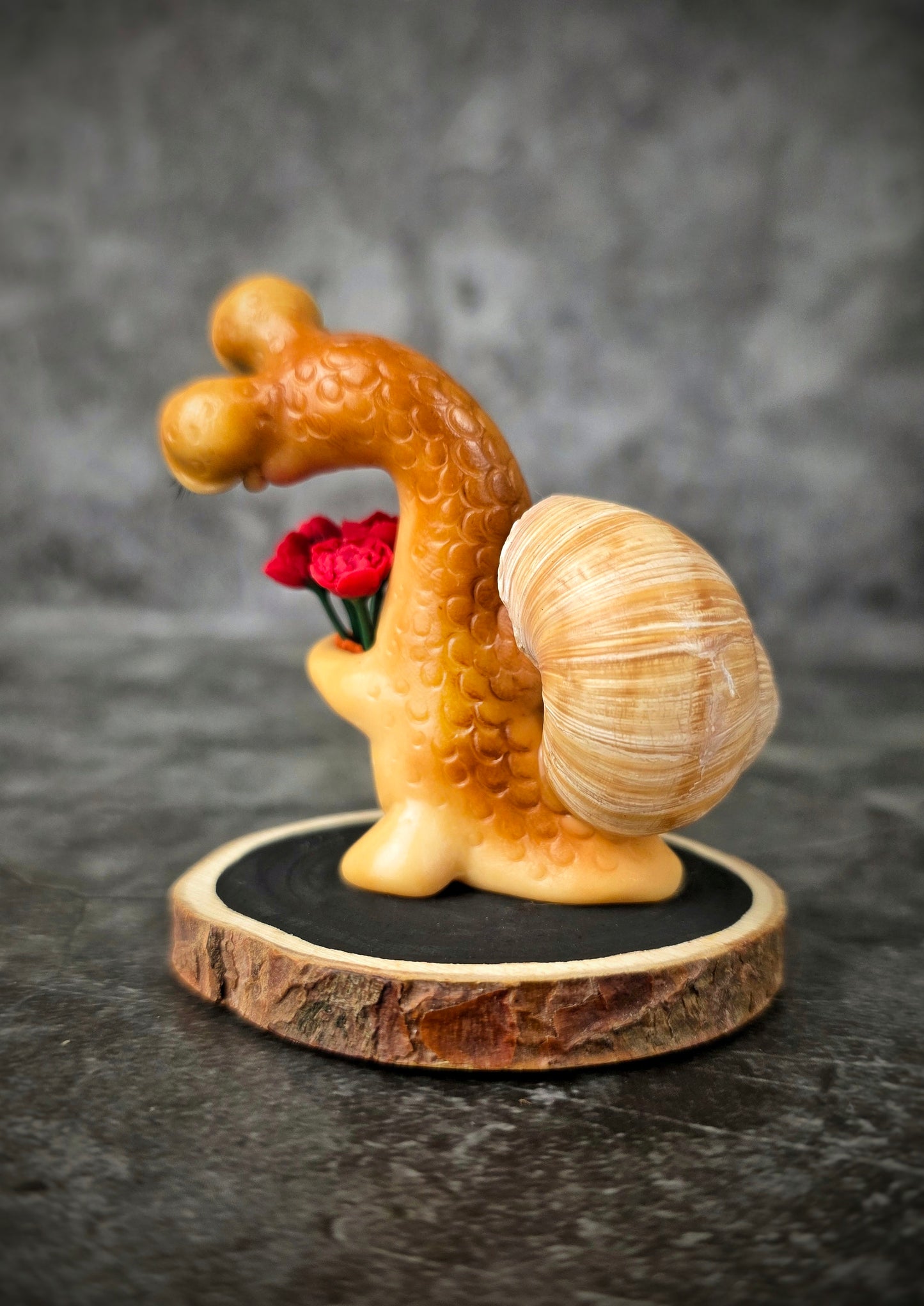 Pettle - TrailSnailz Mystical Snail Sculpture