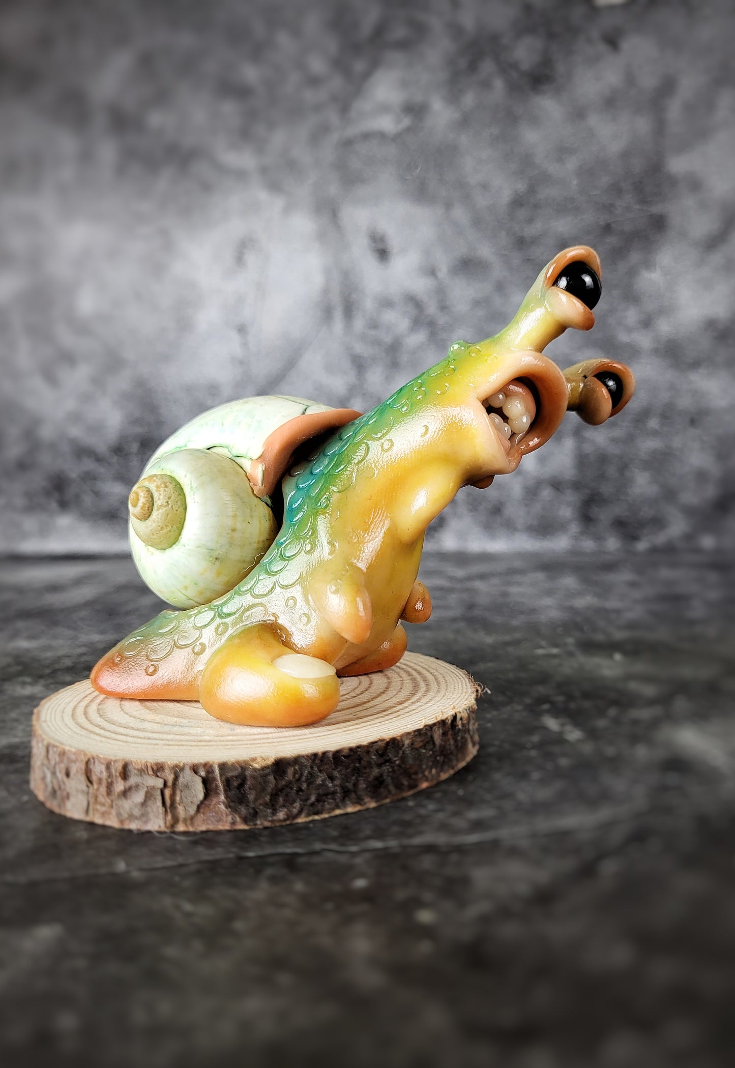 Glub - TrailSnailz Mystical Snail Sculpture