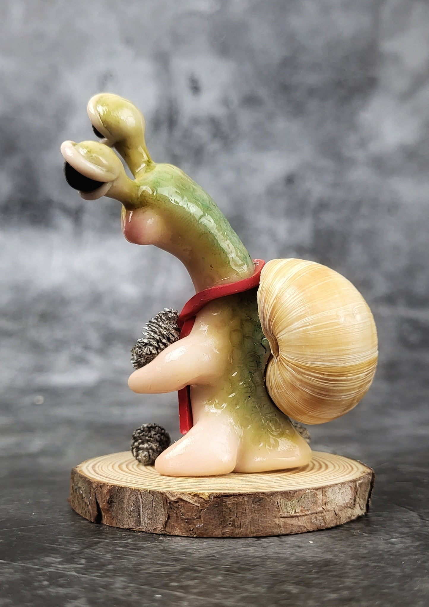 Burl - TrailSnailz Mystical Snail Sculpture