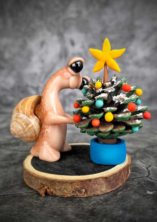 Twiggle - TrailSnailz Mystical Snail Sculpture