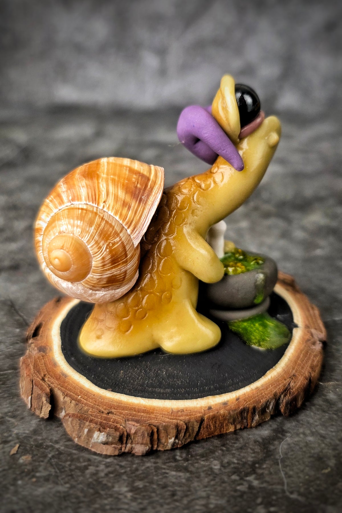 Grindul - TrailSnailz Mystical Snail Sculpture