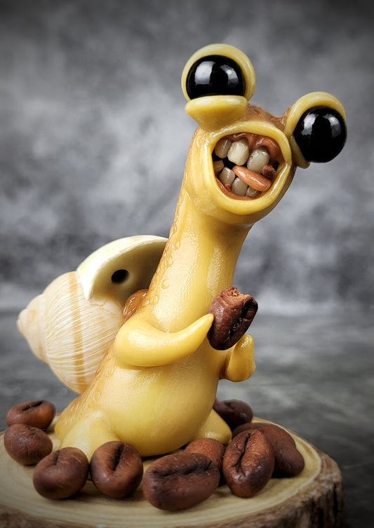 Buzzwell - TrailSnailz Mystical Snail Sculpture