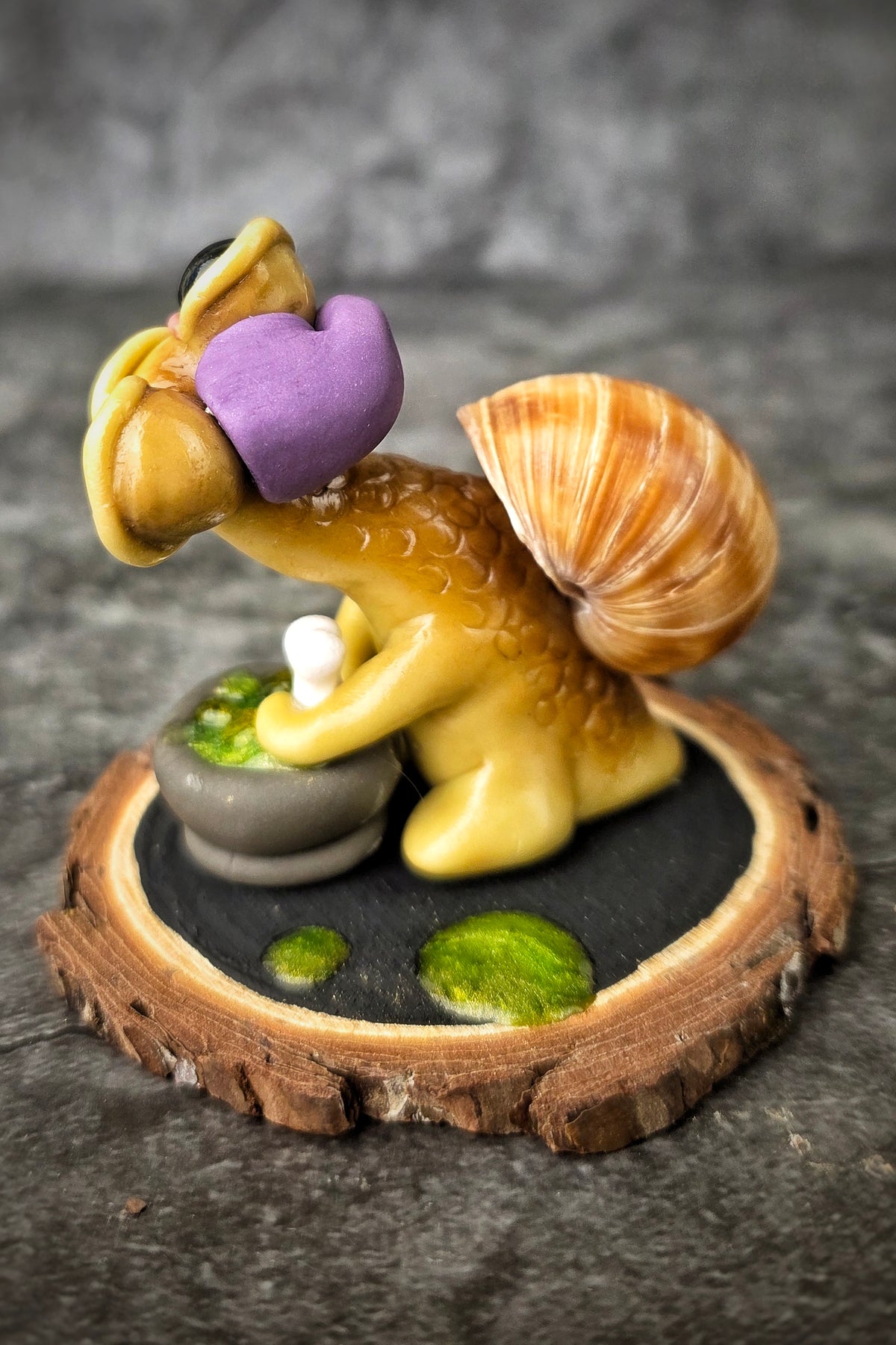 Grindul - TrailSnailz Mystical Snail Sculpture